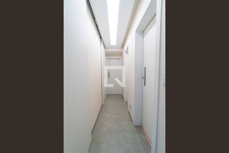 Apartamento à venda com 70m², 3 quartos e 1 vagaCorredor