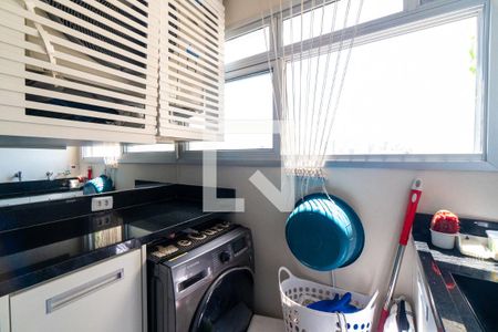 Apartamento à venda com 70m², 3 quartos e 1 vagaÁrea de Serviço