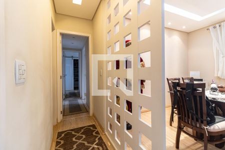 Corredor de apartamento à venda com 3 quartos, 140m² em Vila Santo Estefano, São Paulo