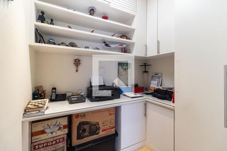 Apartamento à venda com 140m², 3 quartos e 3 vagasEscritório