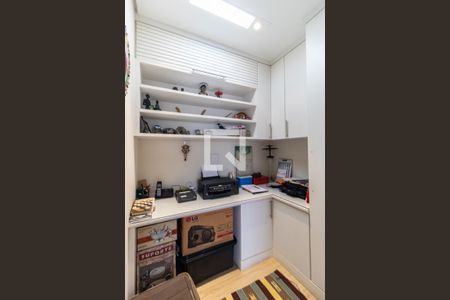 Apartamento à venda com 140m², 3 quartos e 3 vagasEscritório