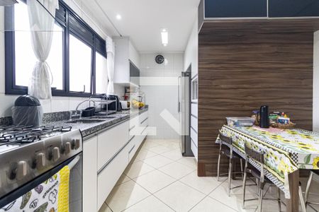 Apartamento à venda com 140m², 3 quartos e 3 vagasCozinha