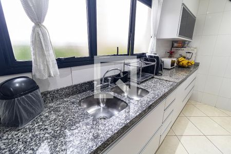 Apartamento à venda com 140m², 3 quartos e 3 vagasCozinha