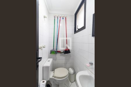 Apartamento à venda com 140m², 3 quartos e 3 vagasBanheiro de Serviço