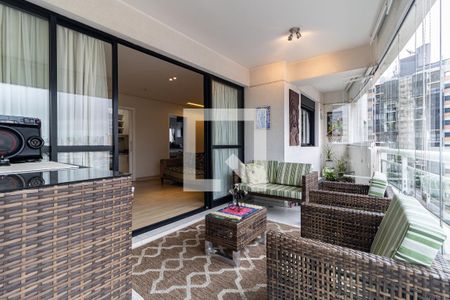 Apartamento à venda com 140m², 3 quartos e 3 vagasVaranda da Sala