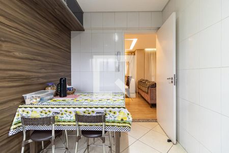 Apartamento à venda com 140m², 3 quartos e 3 vagasCozinha