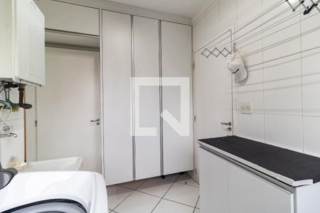 Apartamento à venda com 140m², 3 quartos e 3 vagasLavanderia
