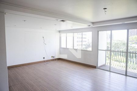 Sala de apartamento à venda com 2 quartos, 160m² em Vila Bastos, Santo André