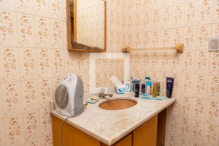 Casa para alugar com 160m², 3 quartos e 4 vagasBanheiro