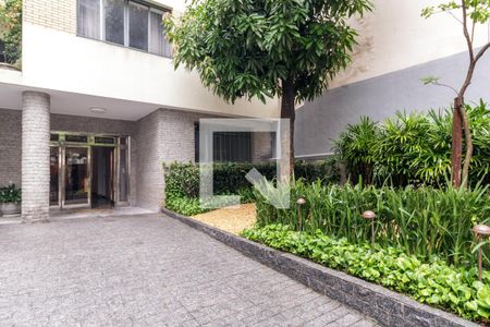 Apartamento à venda com 244m², 3 quartos e 1 vagaFachada