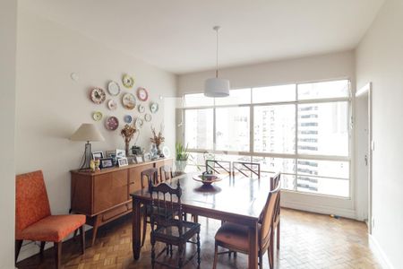 Apartamento à venda com 244m², 3 quartos e 1 vagaSala