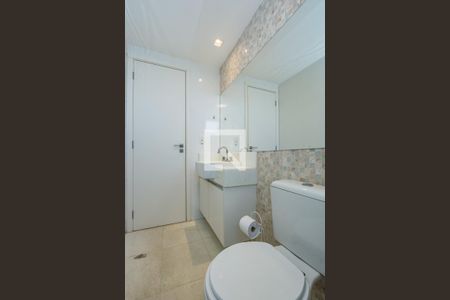 Apartamento à venda com 100m², 2 quartos e 2 vagasBanheiro da Suíte 2