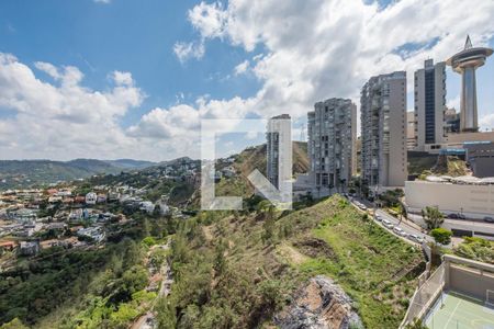 Apartamento à venda com 100m², 2 quartos e 2 vagasVaranda da Sala