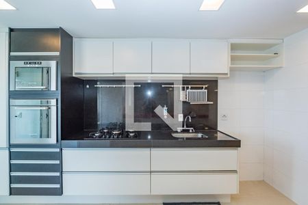 Apartamento à venda com 100m², 2 quartos e 2 vagasCozinha
