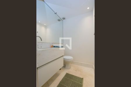 Apartamento à venda com 100m², 2 quartos e 2 vagasLavabo