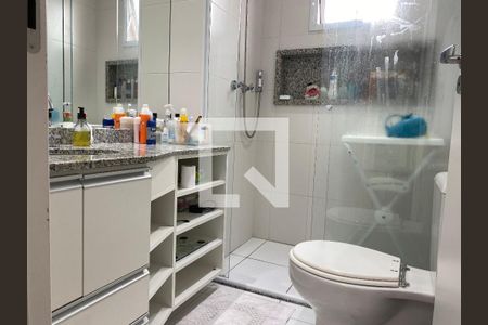 Apartamento à venda com 122m², 3 quartos e 2 vagasBanheiro suíte 3