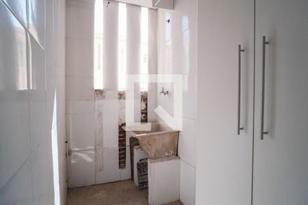 Apartamento para alugar com 42m², 2 quartos e sem vaga Apartamento para alugar com 42m², 2 quartos e sem vagaÁrea de Serviço