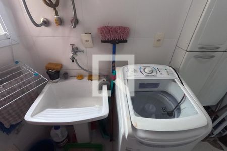 Apartamento para alugar com 80m², 3 quartos e 1 vagaÁrea de Serviço