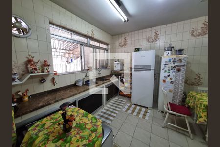 Casa à venda com 350m², 3 quartos e 3 vagas Casa à venda com 350m², 3 quartos e 3 vagasCozinha