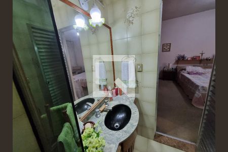 Banheiro suite de casa à venda com 3 quartos, 350m² em Piedade, Rio de Janeiro
