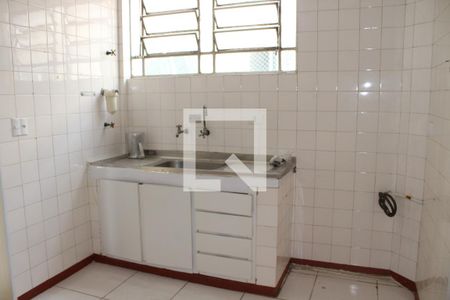 Apartamento à venda com 100m², 2 quartos e 1 vagaCozinha