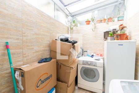 Casa de condomínio à venda com 57m², 3 quartos e 1 vagaÁrea de serviço