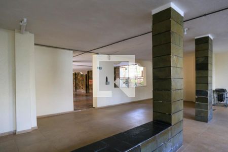 Apartamento para alugar com 75m², 2 quartos e 1 vagaÁrea comum - Salão de festas