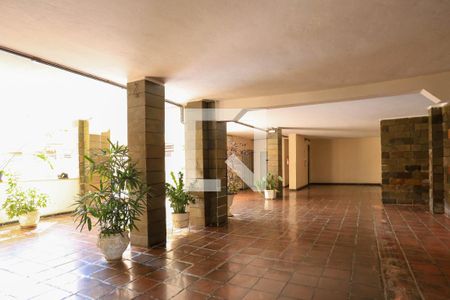 Apartamento para alugar com 75m², 2 quartos e 1 vagaHall de entrada