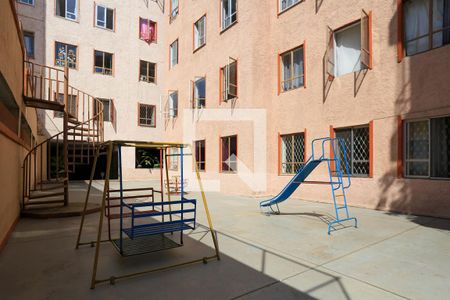 Apartamento para alugar com 75m², 2 quartos e 1 vagaÁrea comum - Playground