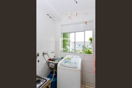 Apartamento para alugar com 48m², 2 quartos e 1 vaga Apartamento para alugar com 48m², 2 quartos e 1 vagaCozinha e Área de Serviço