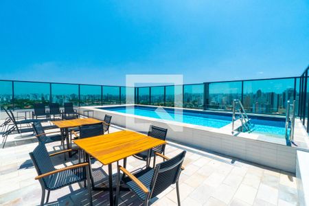 Apartamento para alugar com 37m², 1 quarto e sem vaga Apartamento para alugar com 37m², 1 quarto e sem vagaÁrea comum - Piscina