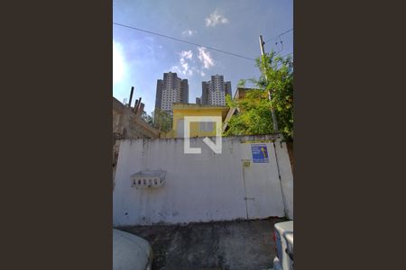Casa para alugar com 85m², 1 quarto e sem vaga Casa para alugar com 85m², 1 quarto e sem vagaFachada