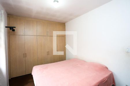 Casa à venda com 280m², 3 quartos e 2 vagasQuarto 3