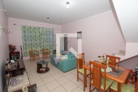 Sala de casa à venda com 3 quartos, 293m² em Parque Tomas Saraiva, São Paulo