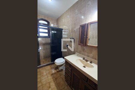 Casa para alugar com 600m², 6 quartos e 5 vagas Casa para alugar com 600m², 6 quartos e 5 vagasBanheiro Social 2