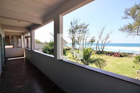 Casa para alugar com 600m², 6 quartos e 5 vagas Casa para alugar com 600m², 6 quartos e 5 vagasVaranda da Quarto 3 e 4