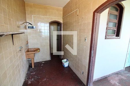 Casa para alugar com 600m², 6 quartos e 5 vagas Casa para alugar com 600m², 6 quartos e 5 vagasÁrea de Serviço