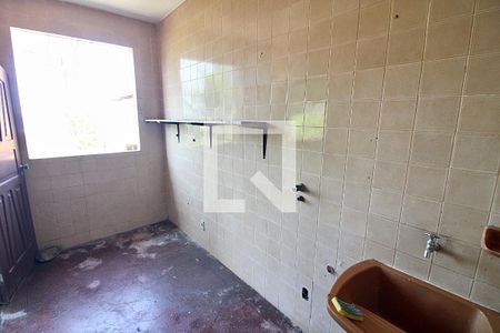 Casa para alugar com 600m², 6 quartos e 5 vagas Casa para alugar com 600m², 6 quartos e 5 vagasÁrea de Serviço