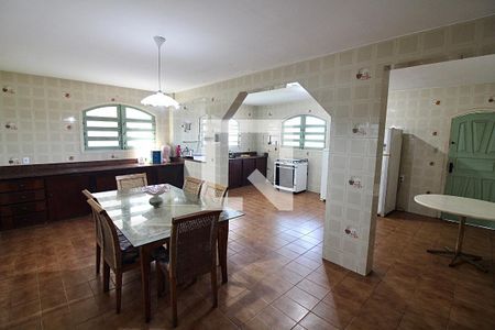 Casa para alugar com 600m², 6 quartos e 5 vagas Casa para alugar com 600m², 6 quartos e 5 vagasCozinha