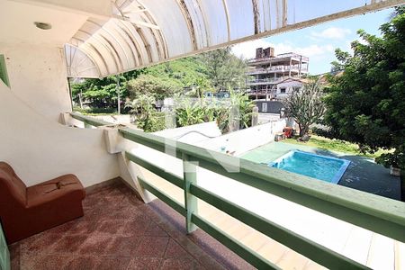 Casa para alugar com 600m², 6 quartos e 5 vagas Casa para alugar com 600m², 6 quartos e 5 vagasVaranda da Quarto 1