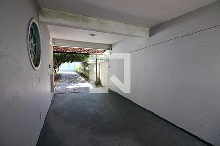 Casa para alugar com 600m², 6 quartos e 5 vagas Casa para alugar com 600m², 6 quartos e 5 vagasGaragem