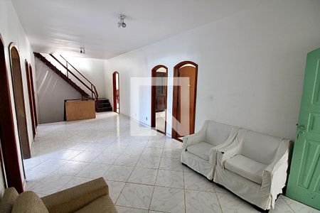 Casa para alugar com 600m², 6 quartos e 5 vagas Casa para alugar com 600m², 6 quartos e 5 vagasHall Social