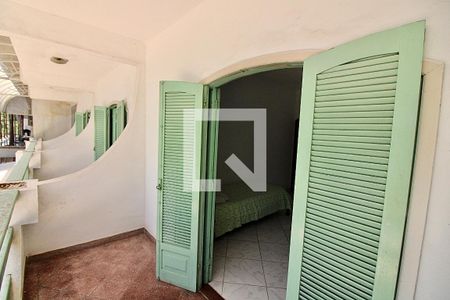 Casa para alugar com 600m², 6 quartos e 5 vagas Casa para alugar com 600m², 6 quartos e 5 vagasVaranda da Suite 2