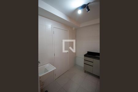 Apartamento à venda com 33m², 2 quartos e sem vaga Apartamento à venda com 33m², 2 quartos e sem vagaÁrea de Serviço