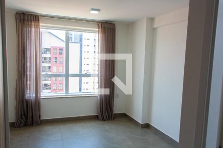 Quarto 1  de apartamento à venda com 2 quartos, 96m² em Vila Itapura, Campinas