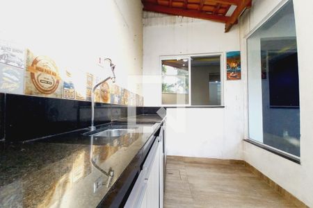 Casa de condomínio à venda com 185m², 3 quartos e 2 vagasÁrea gourmet