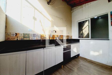 Casa de condomínio à venda com 185m², 3 quartos e 2 vagasÁrea gourmet