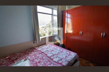 Quarto 1 de apartamento para alugar com 2 quartos, 75m² em Laranjeiras, Rio de Janeiro
