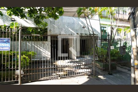 Apartamento para alugar com 75m², 2 quartos e 1 vagaFachada