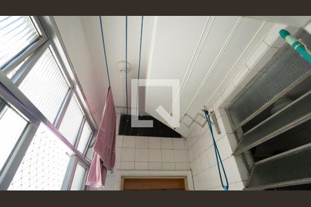 Apartamento para alugar com 75m², 2 quartos e 1 vagaÁrea de Serviço